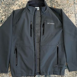 Men’s Columbia Softshell Jacket